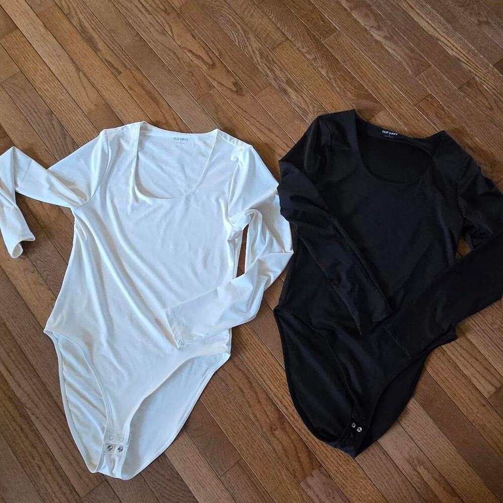 lot of 2 nwot old navy beige black long sleeve bodysuits womens medium